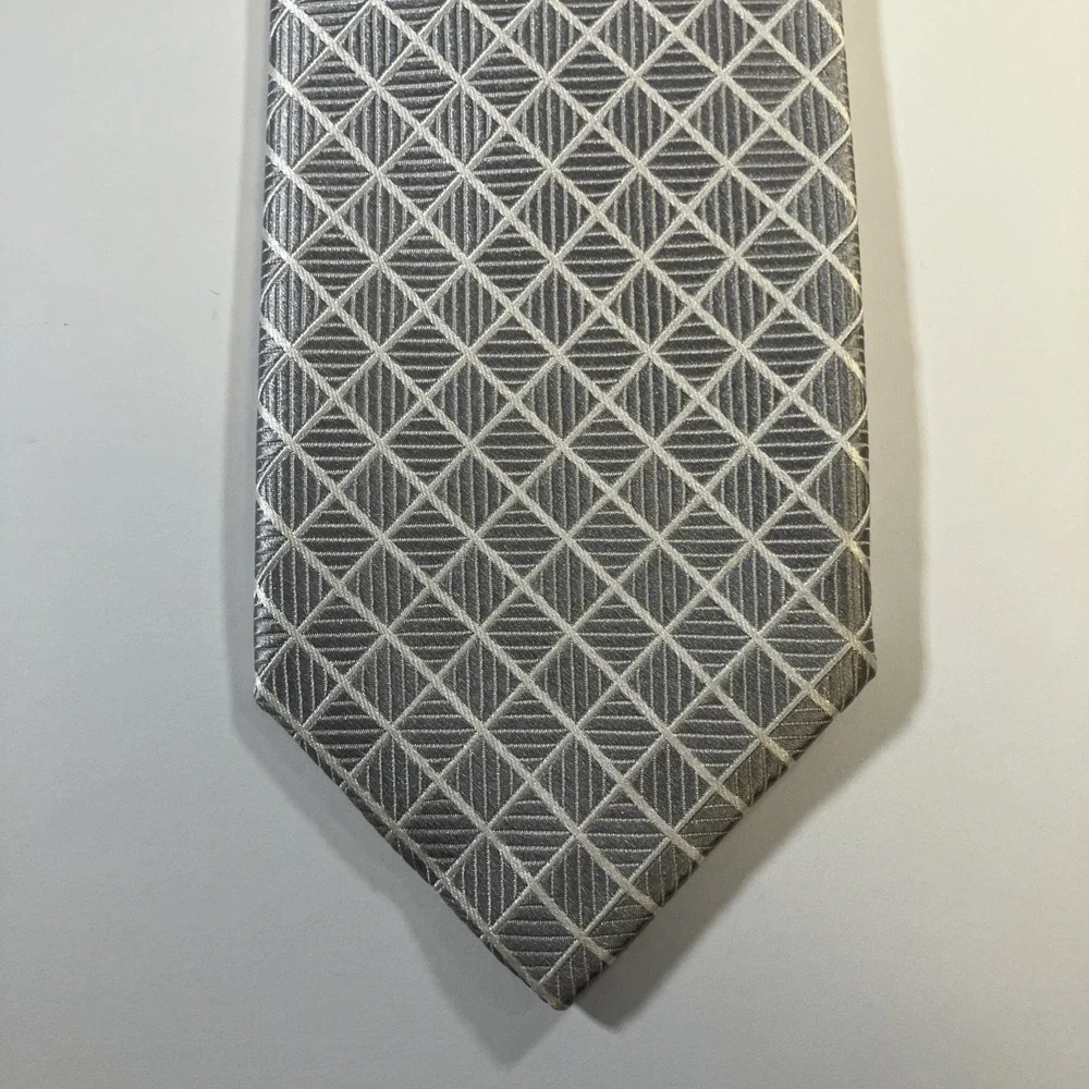 Robert Talbott Silver Diamond‎ Lattice Geometric Silk Necktie Made in USA